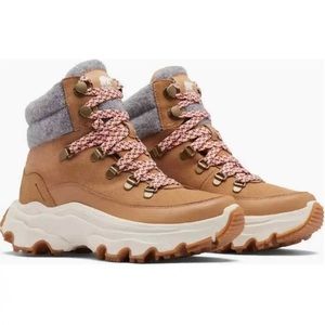 Sorel Kinetic Breakthru Conquest Waterproof Boot (Women). size 7. new no box